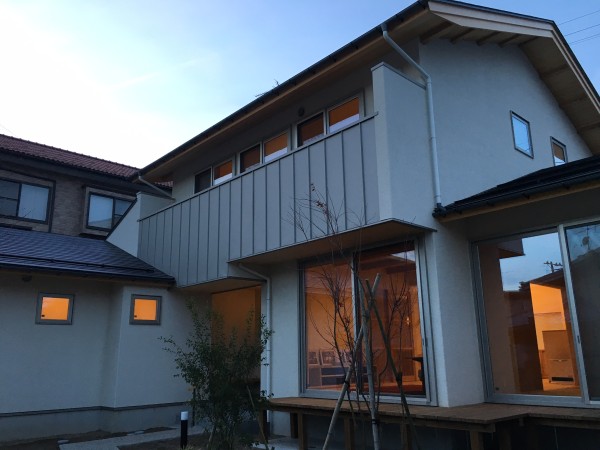 本日、明日は　京王の家　完成見学会です！