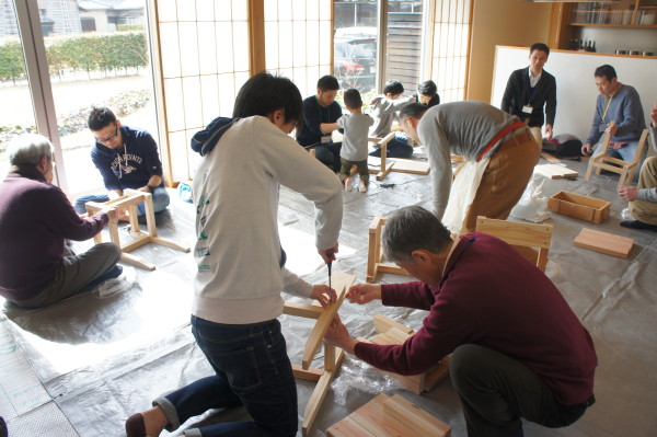 本日は木のイスづくりワークショップでした！