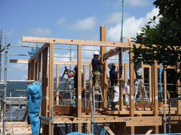 化粧柱と天井板