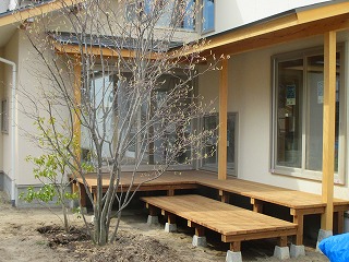 建築中現場にて