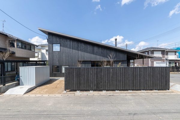 「焼杉の家」竣工しました！