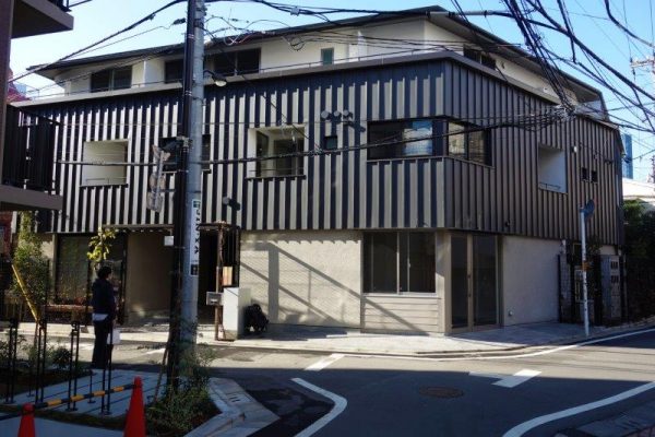 アパートメント