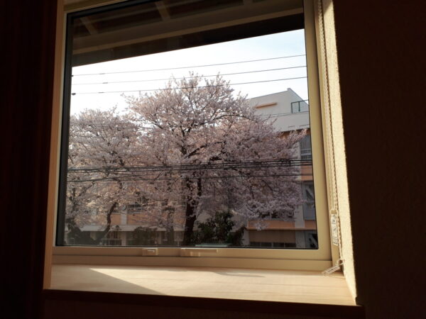 「中野山の家」