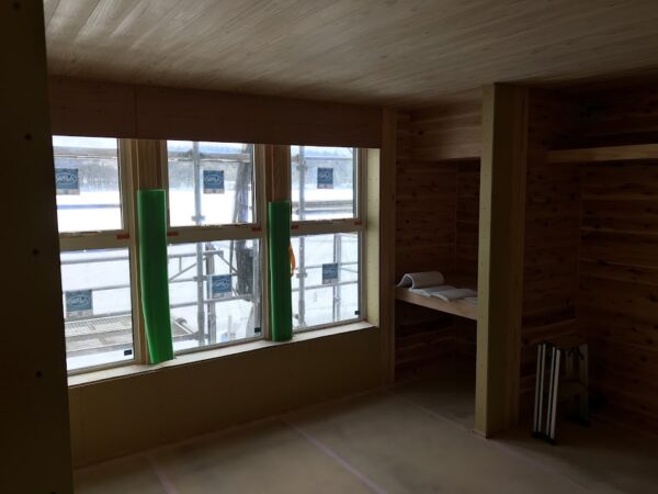 木工事終盤となりました