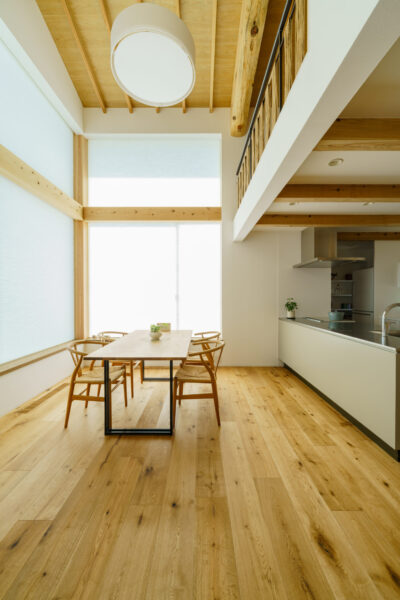 天井高さに強弱を付ける