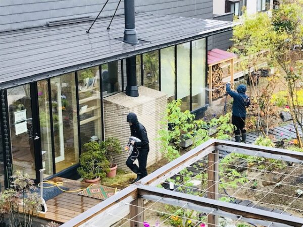 モデルハウスとカフェの掃除