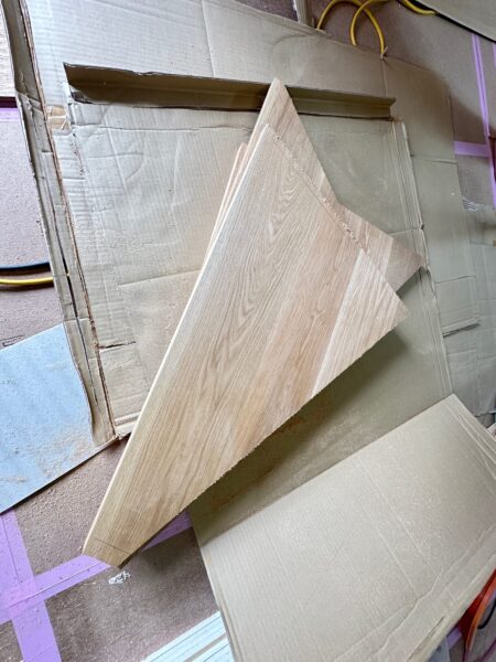 江南の家　現場レポ　―オークのハギ板を使った階段―