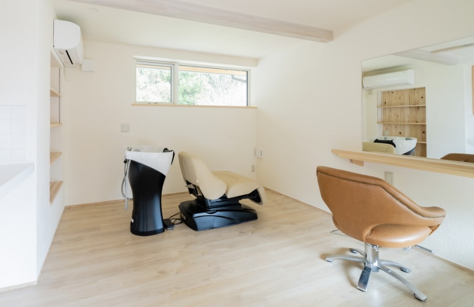 サロン／美容室