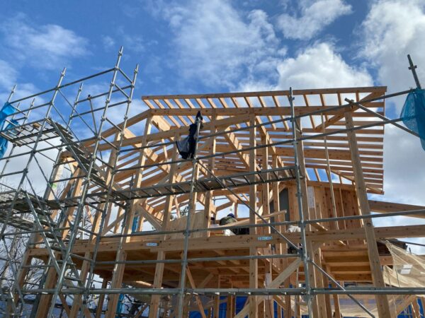 「水原の家」上棟