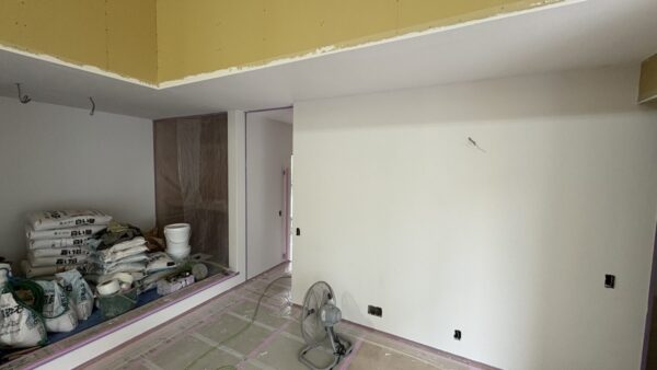 「牡丹山の家Ⅱ」仕上げ工事