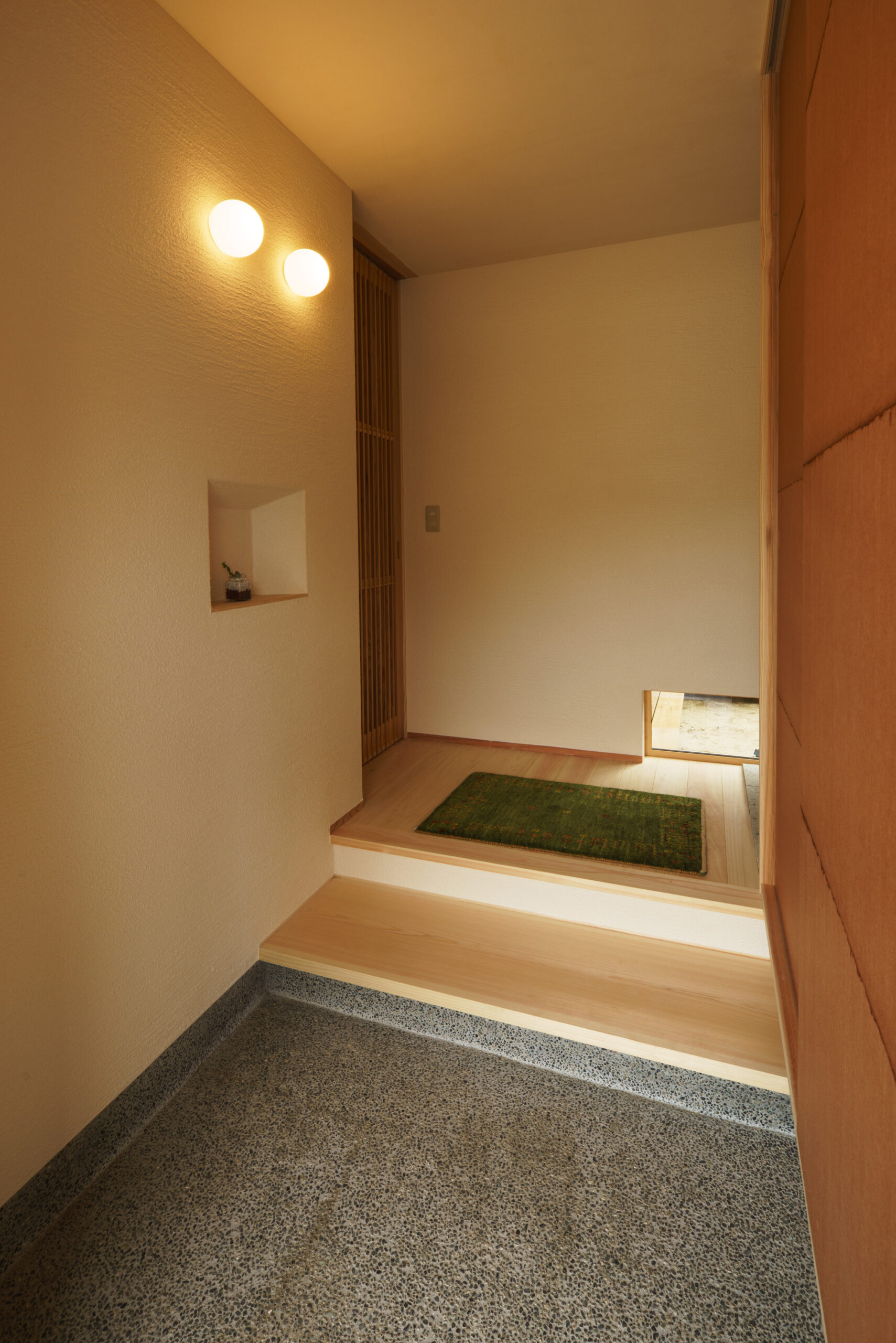 関屋松波町の家