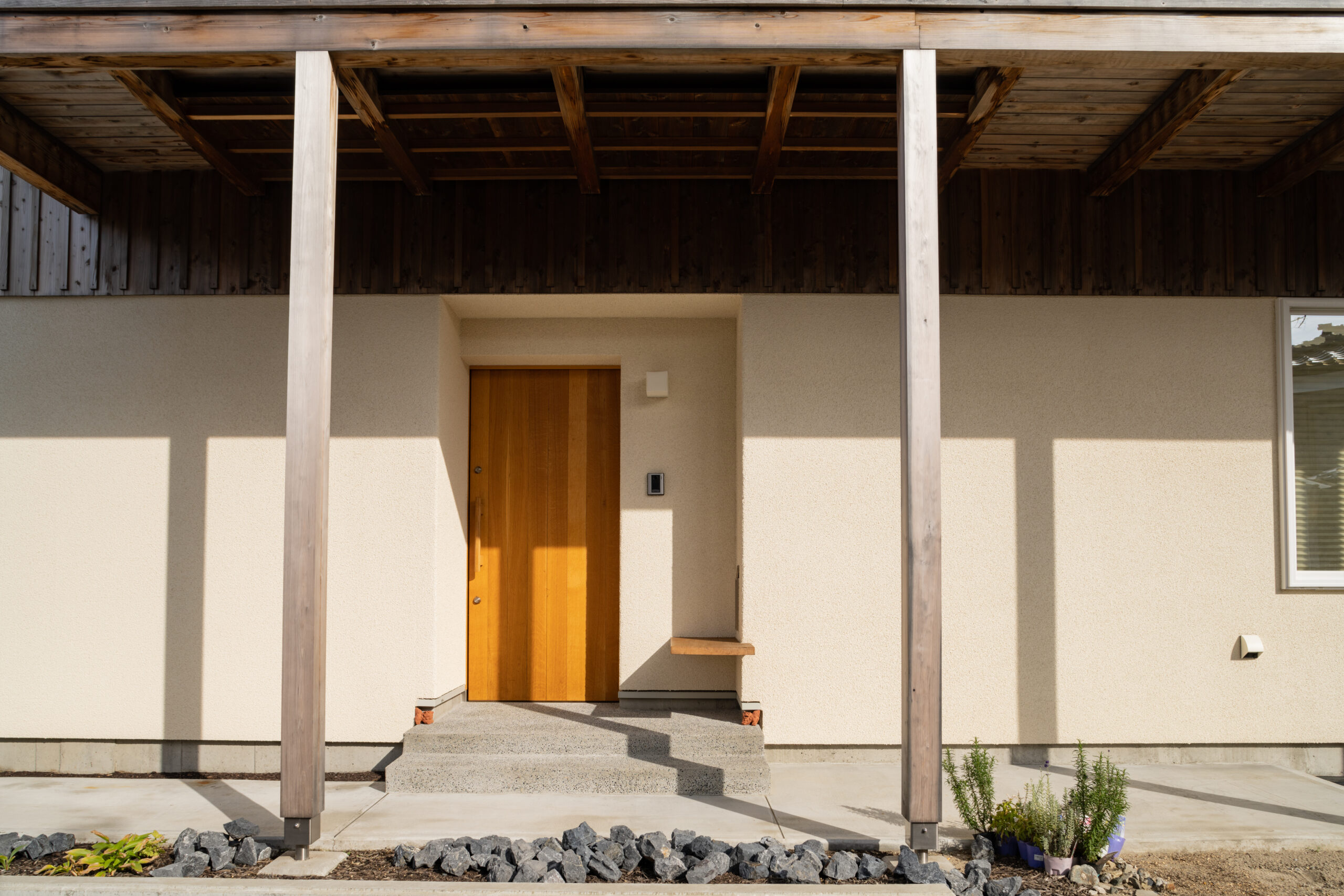 築1年 向陽の家