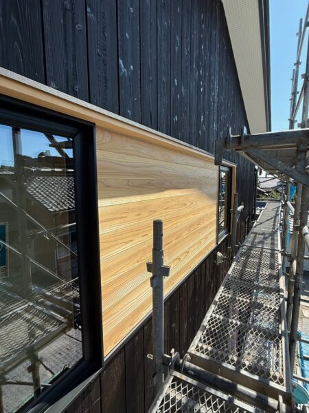 「水原の家」仕上げ工事中