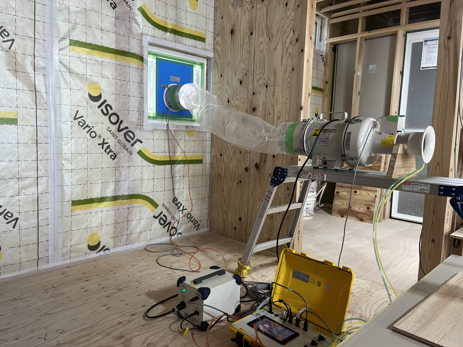 「早通の家」気密検査