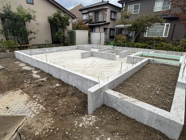 「坂井東のコートハウス」基礎工事