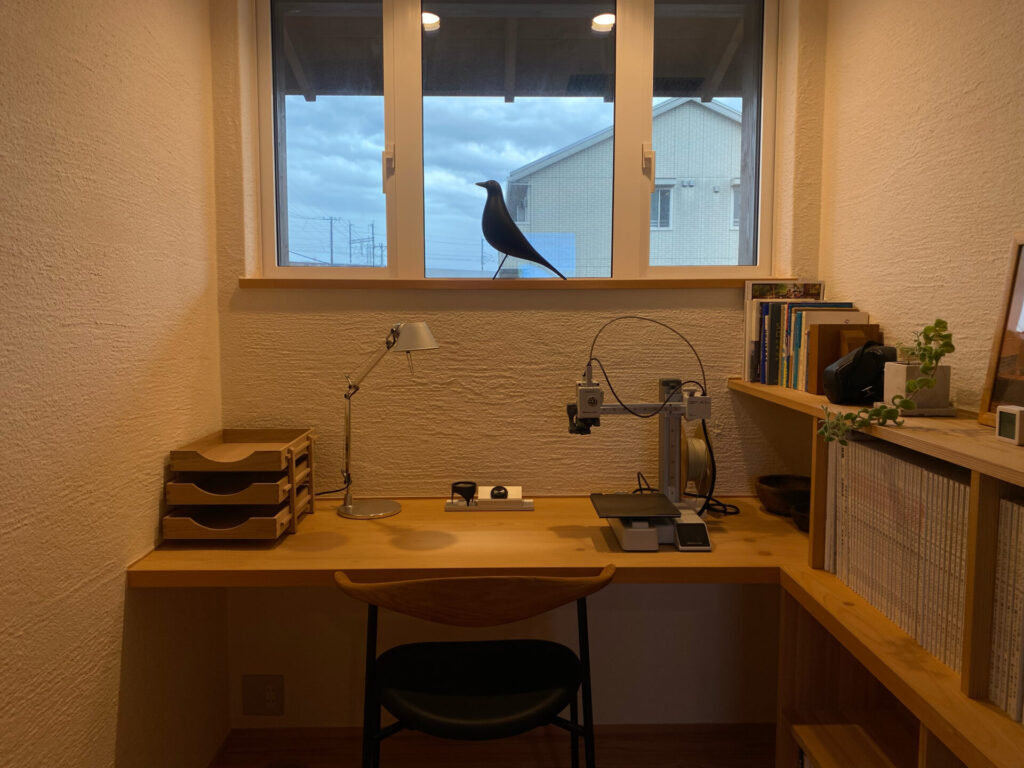 鳥屋野南モデルハウス_イームズ・ハウス・バード