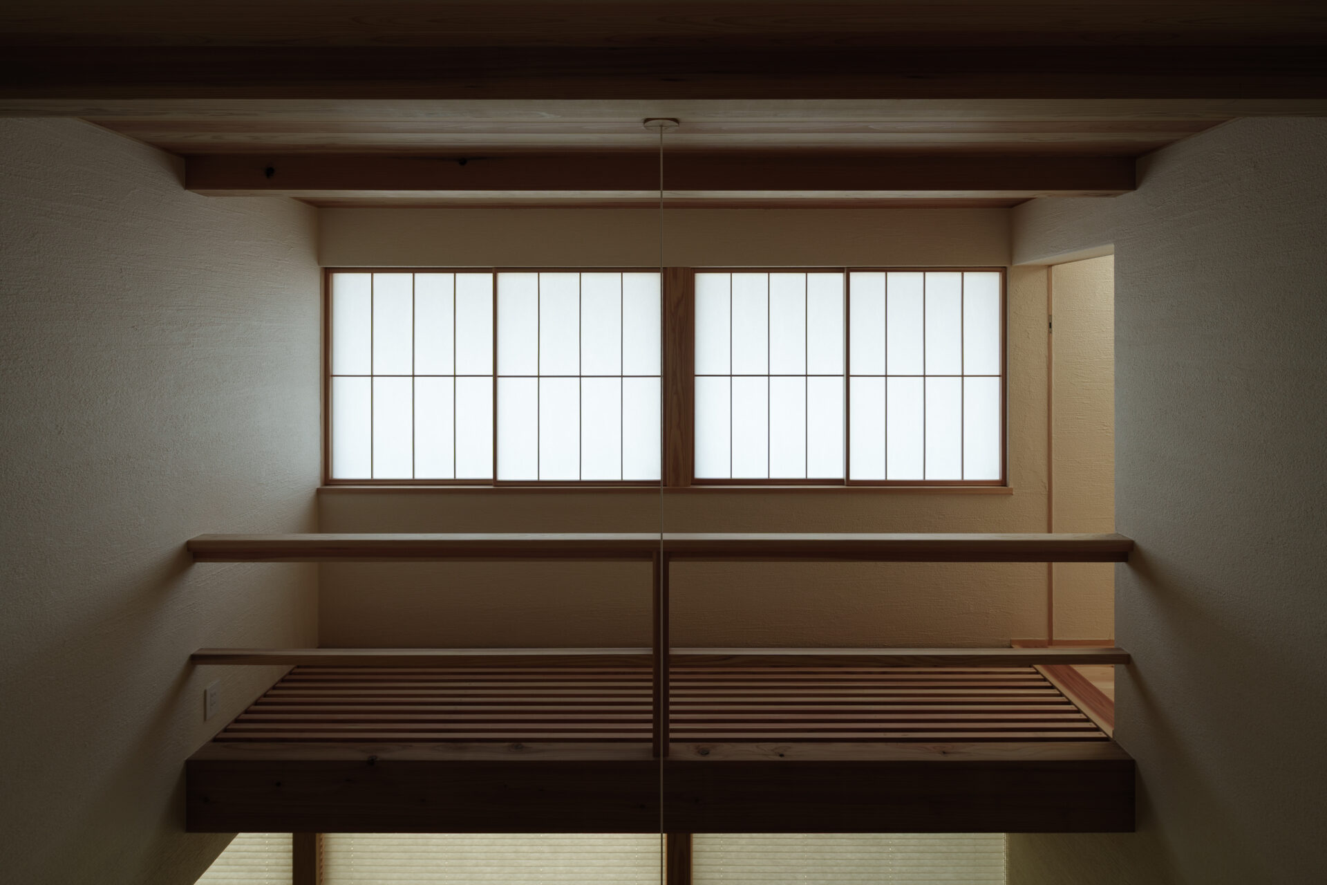 縁の家