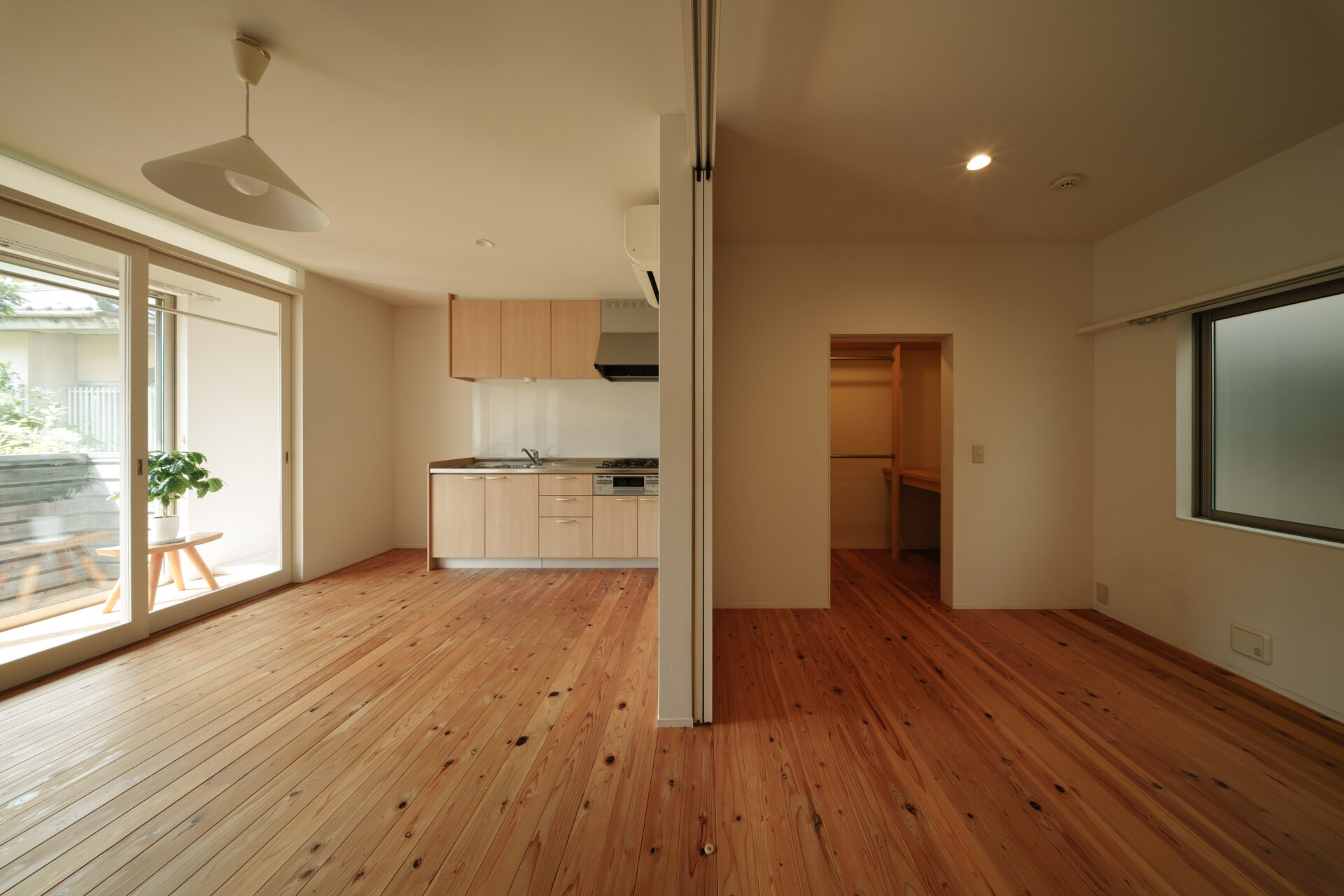 Apartment十三