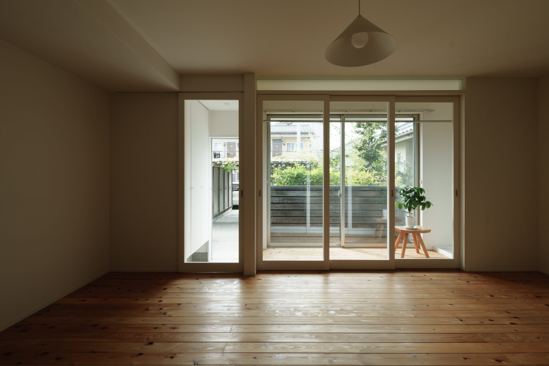 Apartment十三
