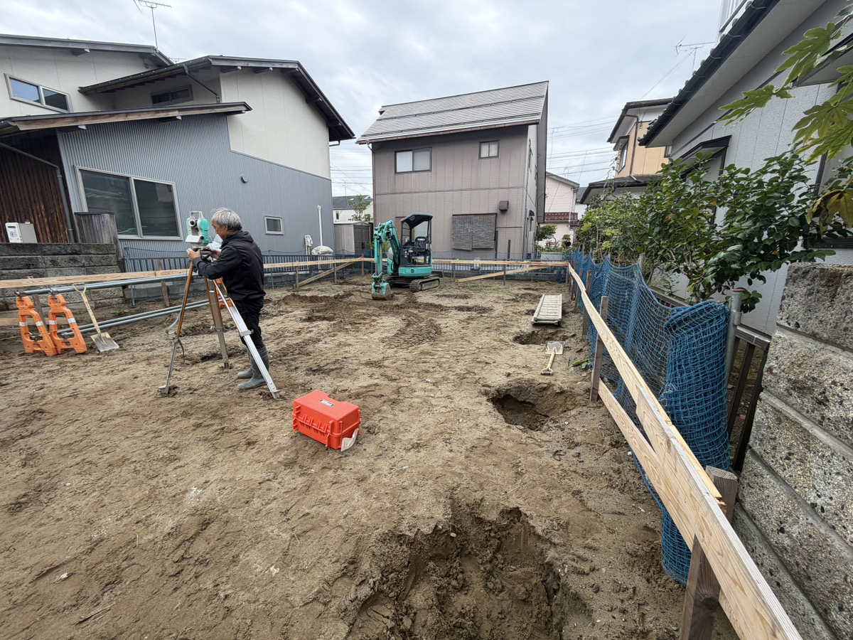 「緩やかのつながる2階リビングの住まい」着工