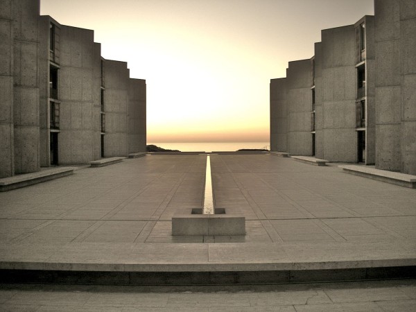 1280px-Salk_Institute